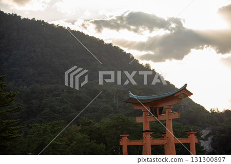 廣島縣宮島嚴島神社 131300897