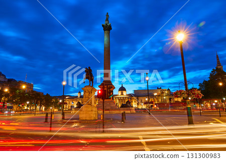 London Trafalgar Square sunset Nelson column London Trafalgar Square sunset Nelson column 131300983