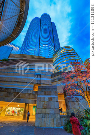 Tokyo, Minato Ward, Roppongi Hills evening view Tokyo, Minato Ward, Roppongi Hills evening view 131311898