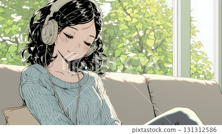 迷人的女人:一位正在聽她最喜歡的音樂的女人 迷人的女人:一位正在聽她最喜歡的音樂的女人 131312586