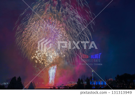 "Tokyo" Kita Ward Fireworks Festival RED×BLUE SPARKLE GATE 2025 Kita Ward 131313949