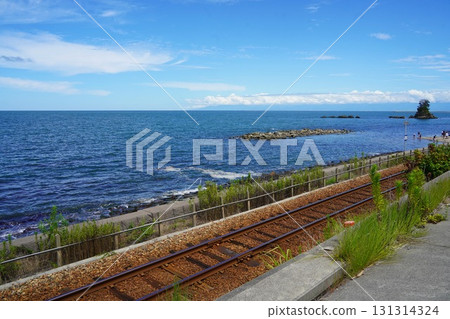 Toyama prefecture Ameyahi coast 131314324