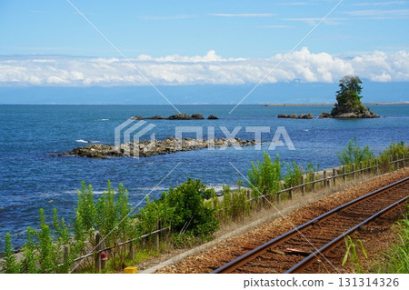 Toyama prefecture Ameyahi coast 131314326