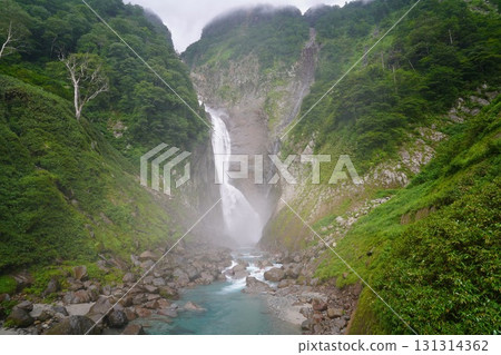 富山縣、立山黑部阿爾卑斯山脈路線、稱名瀑布 富山縣、立山黑部阿爾卑斯山脈路線、稱名瀑布 131314362