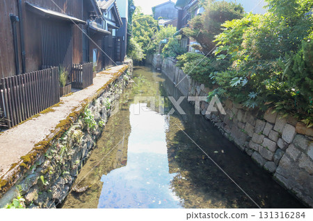 Old townscape 131316284
