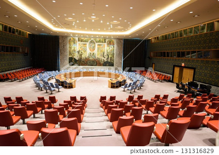 New York United Nations Headquarters and Security Council Tour 131316829
