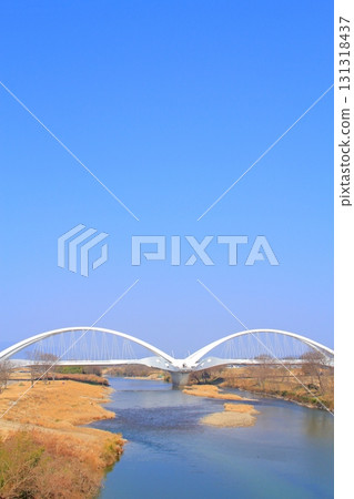 Toyota Ohashi Bridge over the Yahagi River in Toyota City, Aichi Prefecture Toyota Ohashi Bridge over the Yahagi River in Toyota City, Aichi Prefecture 131318437