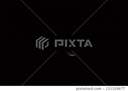 Total lunar eclipse 131320677