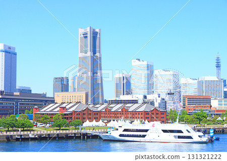 Scenery of Yokohama Red Brick Warehouse and Landmark Tower, Yokohama City, Kanagawa Prefecture 131321222