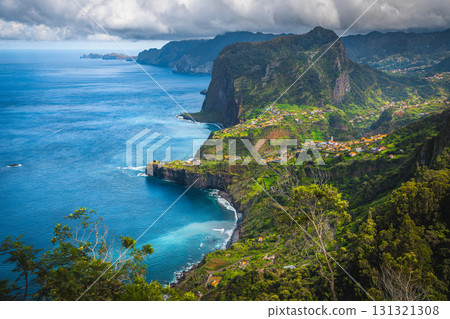 Stunning seaside view with high cliffs, Faial, Madeira Stunning seaside view with high cliffs, Faial, Madeira 131321308