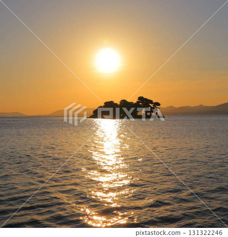 夕陽西下，夕陽西下，金色的夕陽 131322246