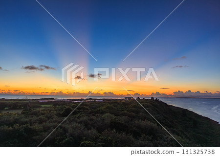 來間島的日落和海景 來間島的日落和海景 131325738