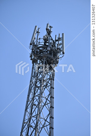 Communication image (radio tower: base station) 131326407