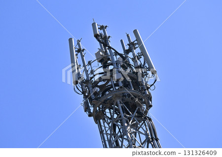 Communication image (radio tower: base station) 131326409
