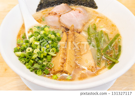 Delicious soy sauce tonkotsu ramen 131327117