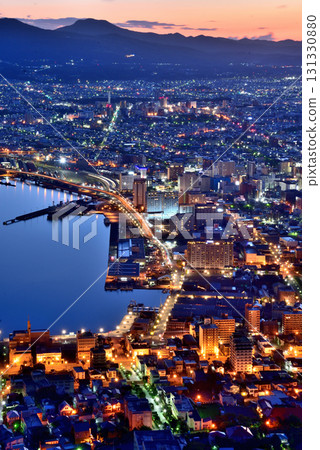 港口城市函館 - 從函館山展望台欣賞夜景 131330880