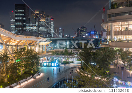 東京：高輪Gateway站與城市夜景 131332658