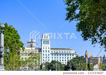 巴塞隆納，晴朗，盛夏，八月，西班牙 131333687