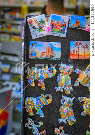 巴塞隆納，晴朗的天空，盛夏，西班牙 131333690