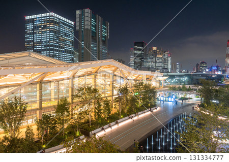 Tokyo: Takanawa Gateway Station and city night view 131334777