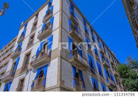 巴塞隆納，陽光，盛夏，城市景觀，西班牙 131334798