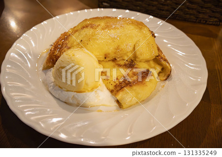 French toast with vanilla ice cream 131335249