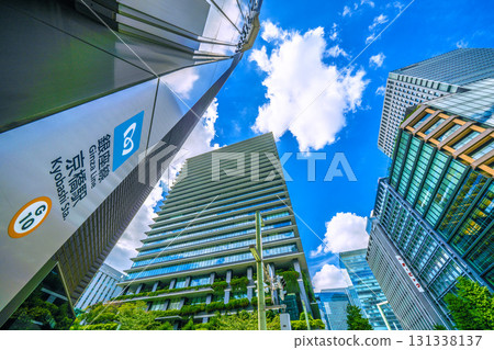 Tokyo cityscape in Japan: View of Kyobashi Station entrance/exit, Kyobashi intersection, Dai-ichi Life Kyobashi Kino Terrace, etc. Tokyo cityscape in Japan: View of Kyobashi Station entrance/exit, Kyobashi intersection, Dai-ichi Life Kyobashi Kino Terrace, etc. 131338137