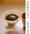 Hand drip coffee 131338491