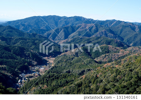 Shinshiro City, Aichi Prefecture_Scenery from the approach to Horaiji Temple 4_December 2024 131340161