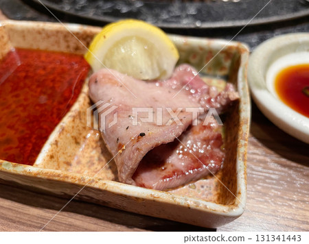 Salted beef tongue cooked in a smokeless roaster 131341443