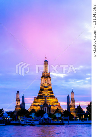 Wat Arun evening view Wat Arun evening view 131343568