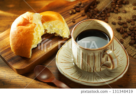 Coffee and cream bun 131348419