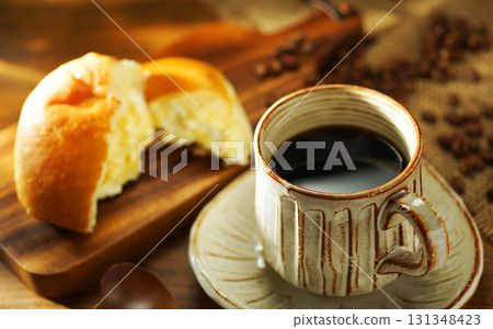 Coffee and cream bun 131348423