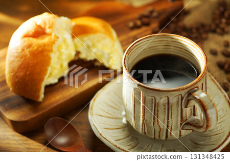咖啡奶油麵包 131348425