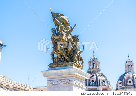 Old bronze statue Vittoriano monument Altar of the Fatherland 131348845