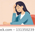 一位疲憊的女人抱著頭的插圖 131350239