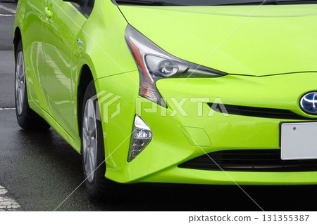 Automotive image: Toyota 4th generation Prius front mask 131355387