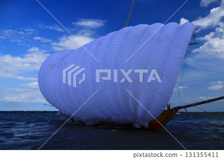 Lake Kasumigaura Scenic Sailboat Tour 131355411