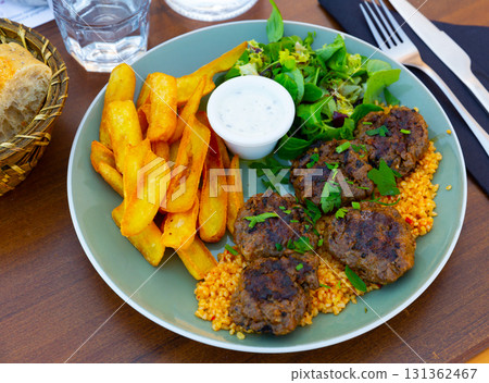 Traditional dish of Turkish cuisine kofte 131362467