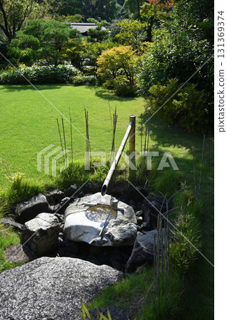 日式庭園「有樂園」的築梅（石盆） 131369374