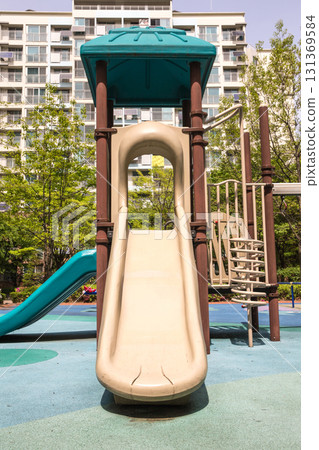 playground, slide, play equipment 131369584