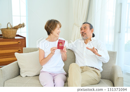 Passport, overseas travel, passport, senior 131371094