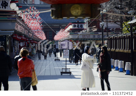 仲見世街 131372452