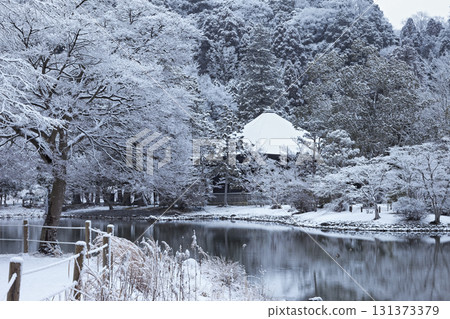 National Treasure Hakusui Amidaddo 131373379