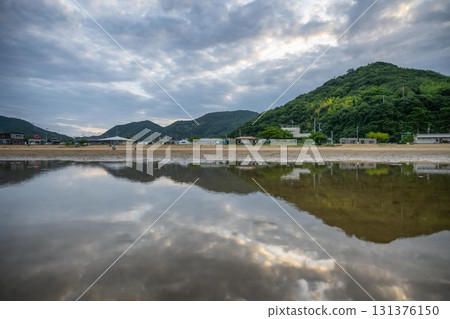 香川縣三豐市陰天的父母之濱 131376150