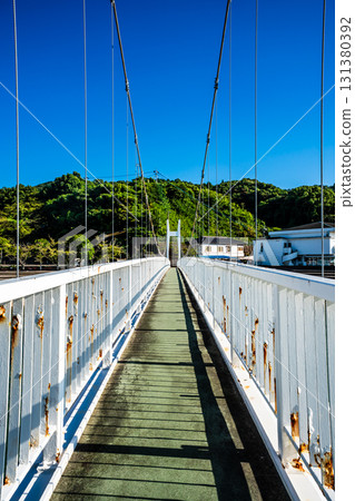 Yunokojima Kangetsu Bridge (Minamata City, Kumamoto Prefecture) Yunokojima Kangetsu Bridge (Minamata City, Kumamoto Prefecture) 131380392