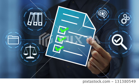 法律文件合規性 文件管理自動化解決方案 數位文件圖標 法律文件合規性 文件管理自動化解決方案 數位文件圖標 131380549