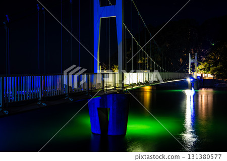Yunokojima Kangetsu Bridge illuminated [Minamata City, Kumamoto Prefecture] 131380577