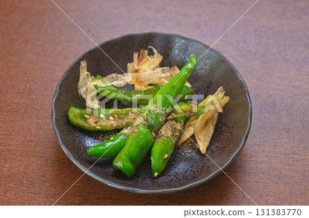 Manganji peppers stir-fried in sweet and spicy soy sauce Manganji peppers stir-fried in sweet and spicy soy sauce 131383770
