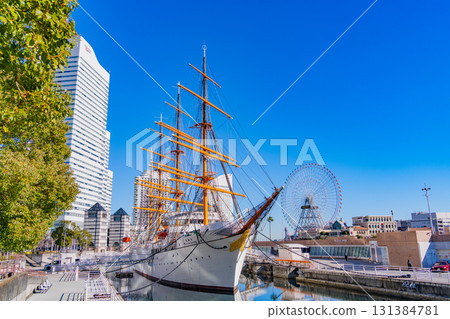 [Kanagawa Prefecture] Nippon Maru Memorial Park under clear skies 131384781